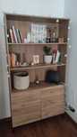 Móvel de sala com portas como novo