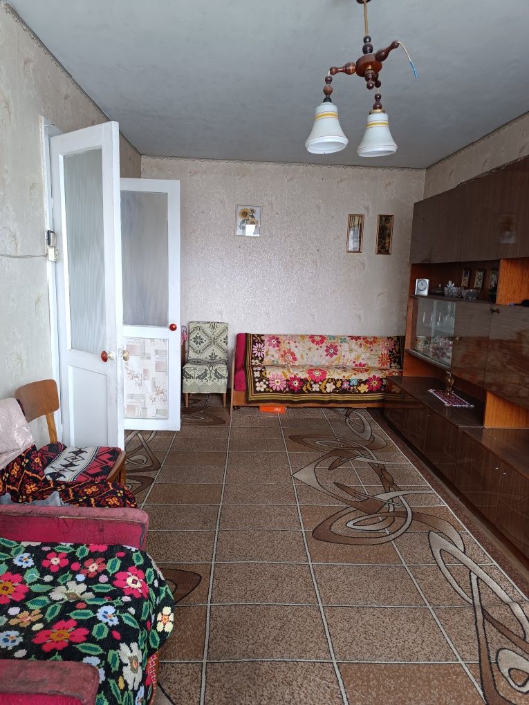 Агентствам не дзвонити Двокімнатна квартира в центрі Чернігова