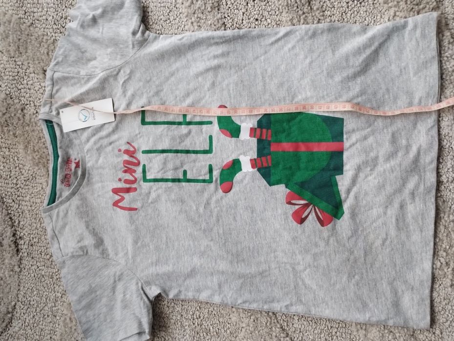 Nowa bluzka świąteczna 140