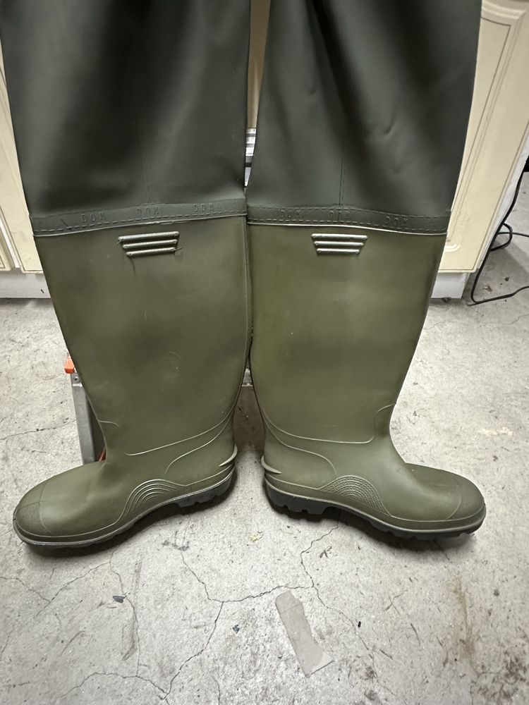 Botas de pesca n°42 completamente novas
