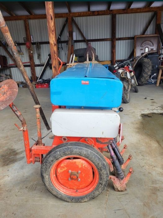 Продам сівалку .