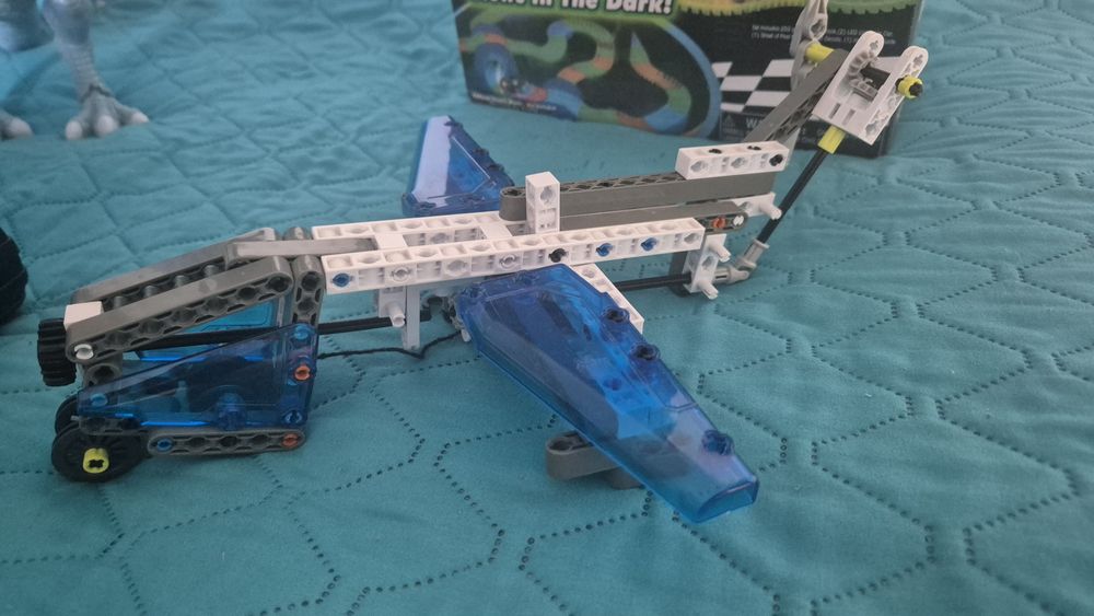 Zabawki dla chłopca - dinozaur smok, hot wheels,  spiderman