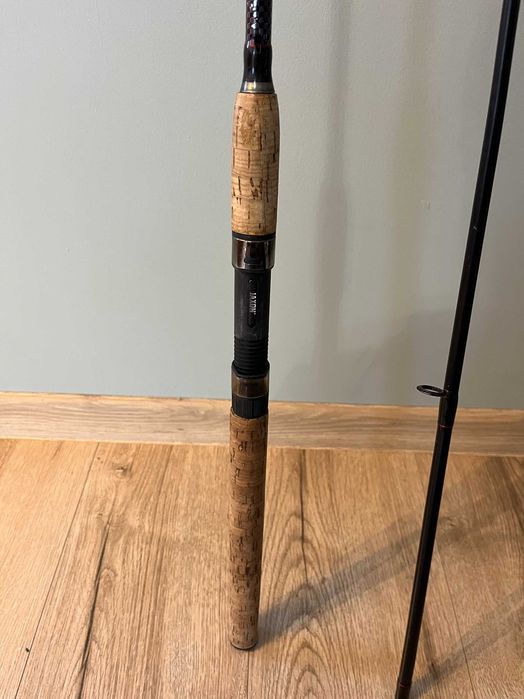 Wędka JAXON Black Arrow Spinning 5-25g, 240cm