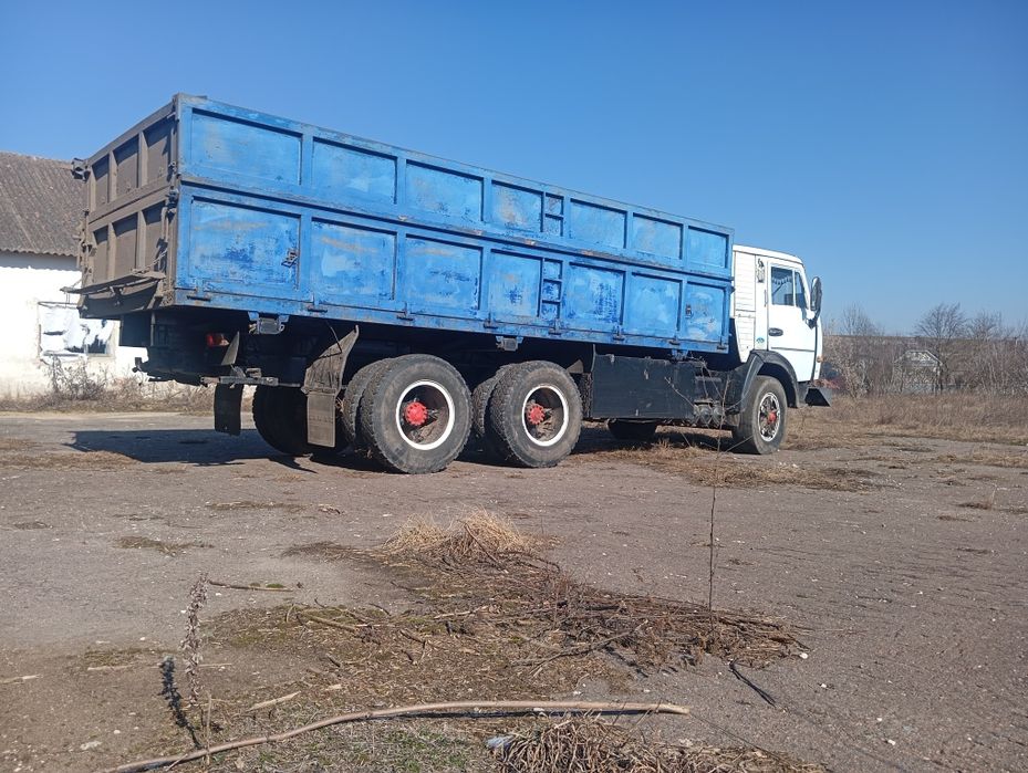 Самоскид Камаз причіп самоскид