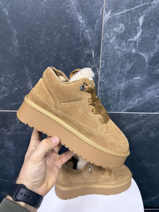 РОЗПРОДАЖ  ! Жіночі теплі UGG Lowmel на хутрі