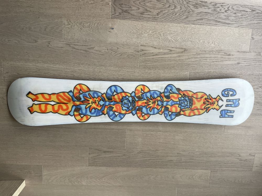 Deska snowboardowa GNU headspace 152 sezon 23/24