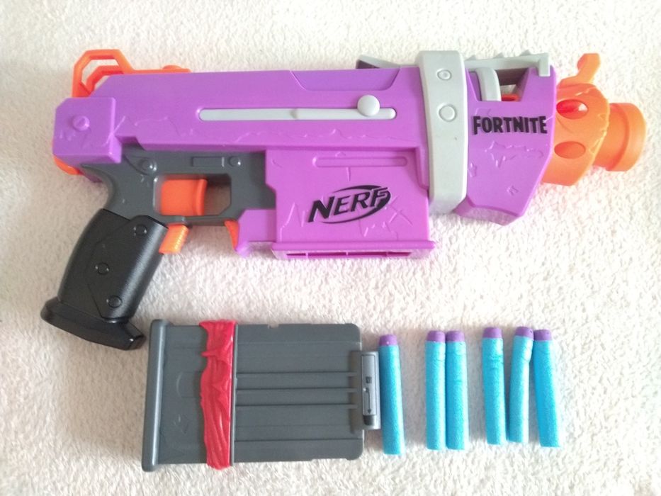 Wyrzutnia Nerf FORTNITE SMG-E 6 strzałek Hasbro