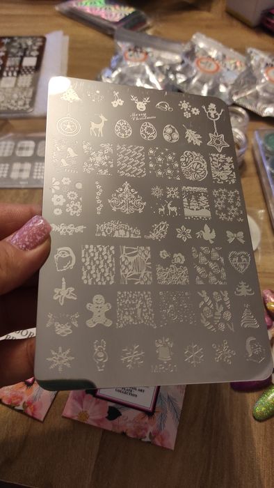 Zestaw do stylizacji paznokci Born Pretty, stempel, płytki, pyłki