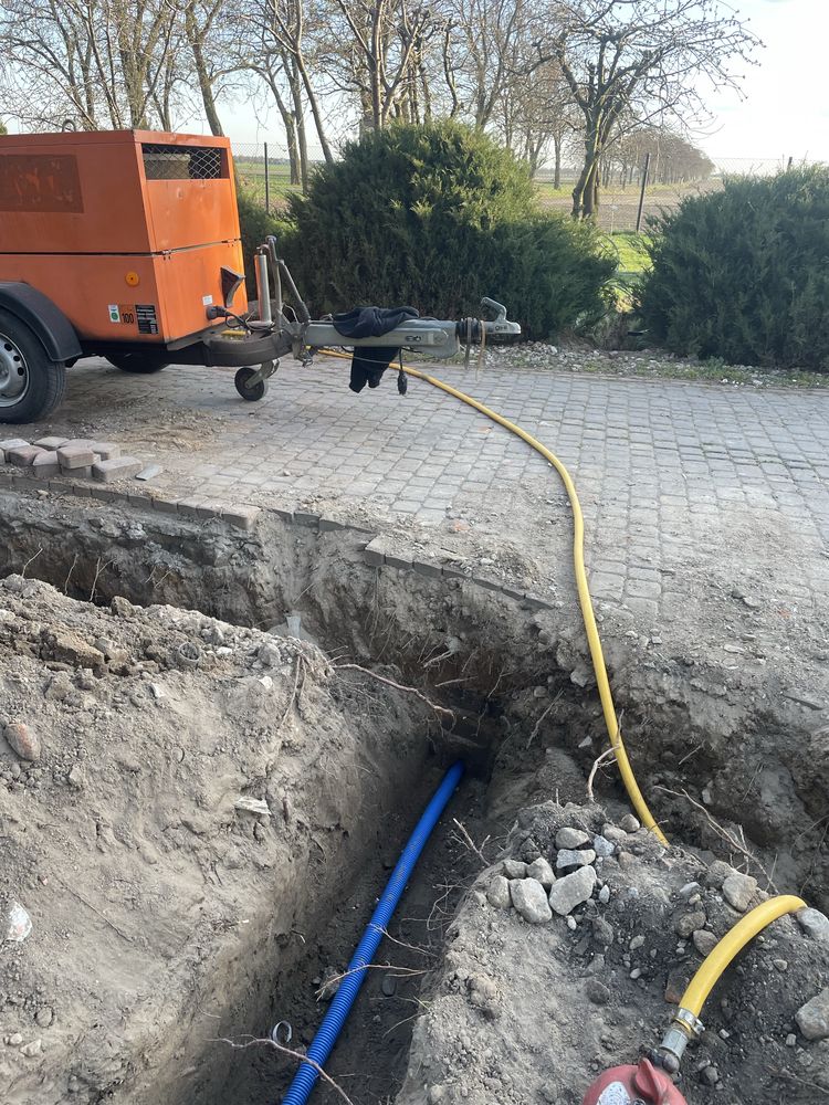 Usługi Minikoparką Przeciski Pod Drogami Przyłacza WOD-KAN