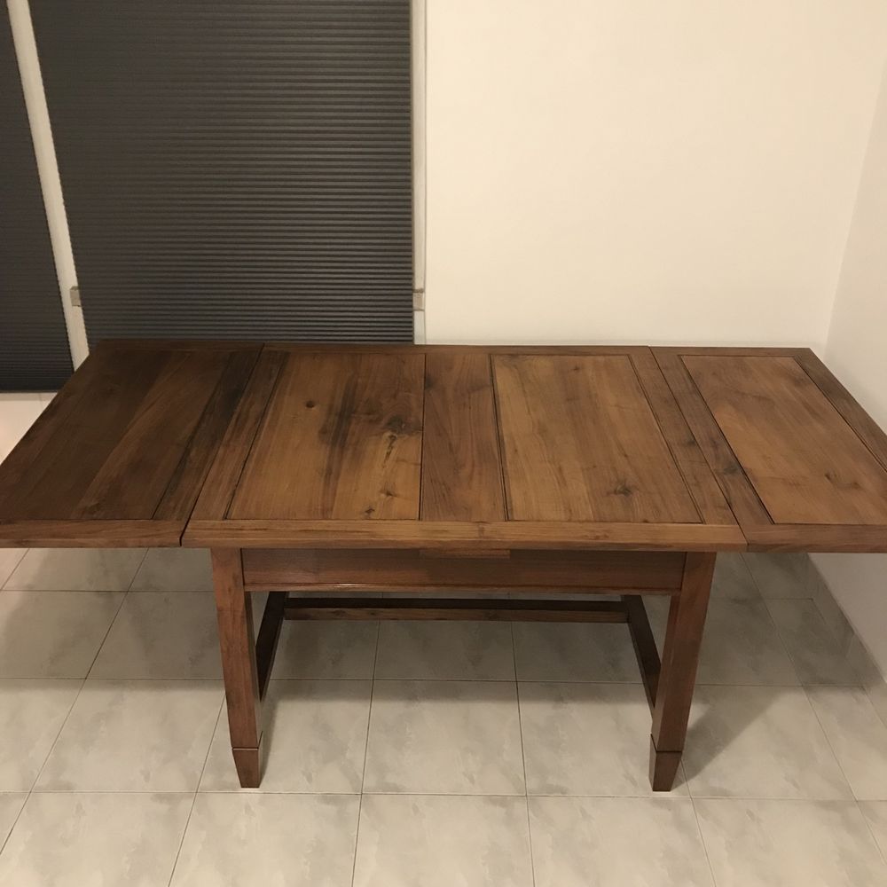 Mesa de Jantar Arte Nova em Carvalho Velho