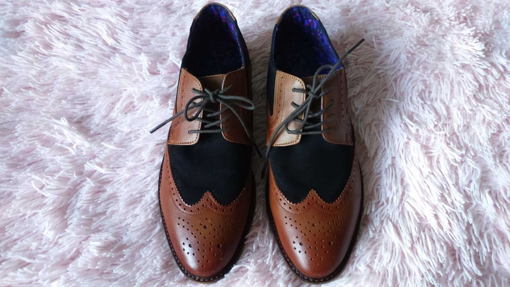 Туфлі броги  Шкіряні