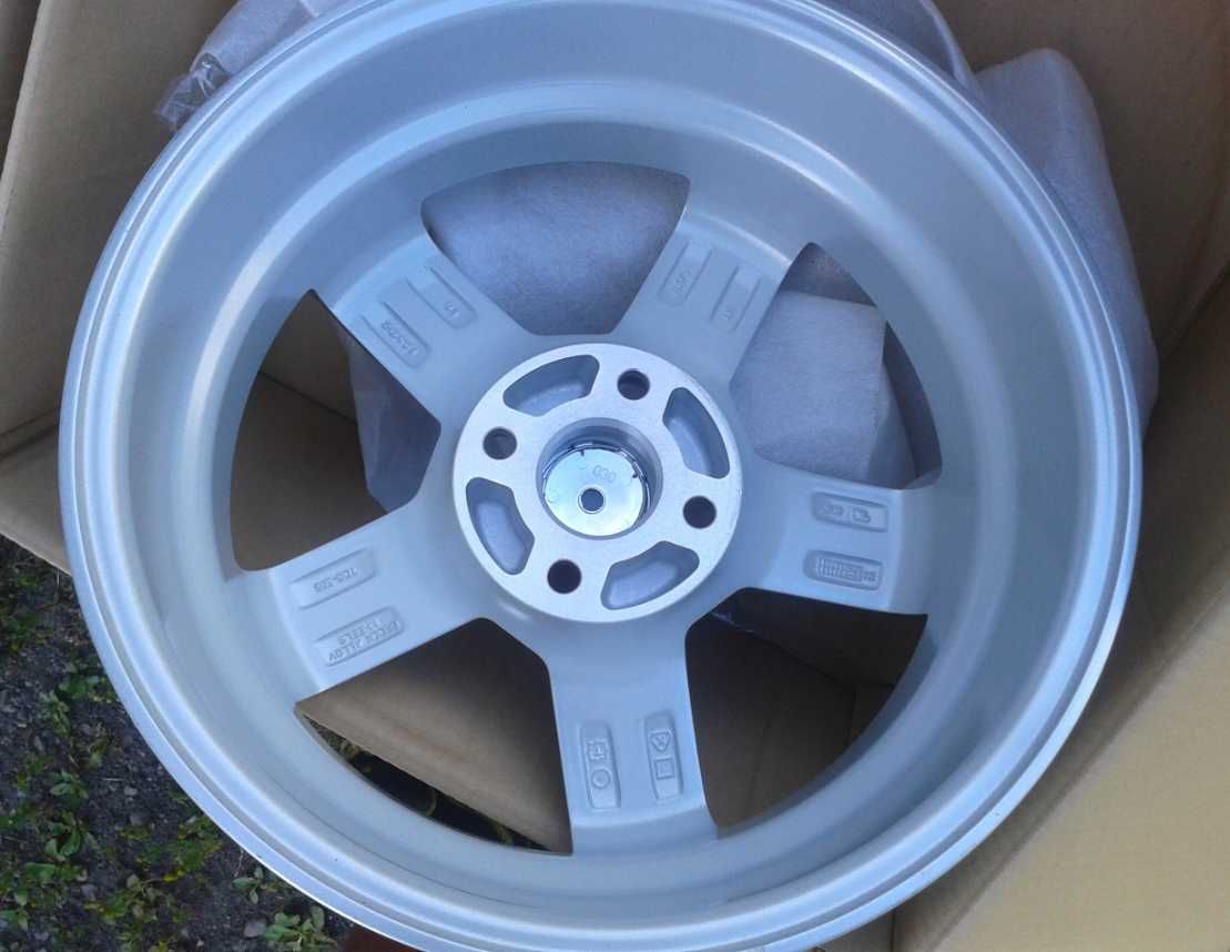 oryginalne felgi nowe r15 suzuki swift hyundai kia 4x100 5j celerio