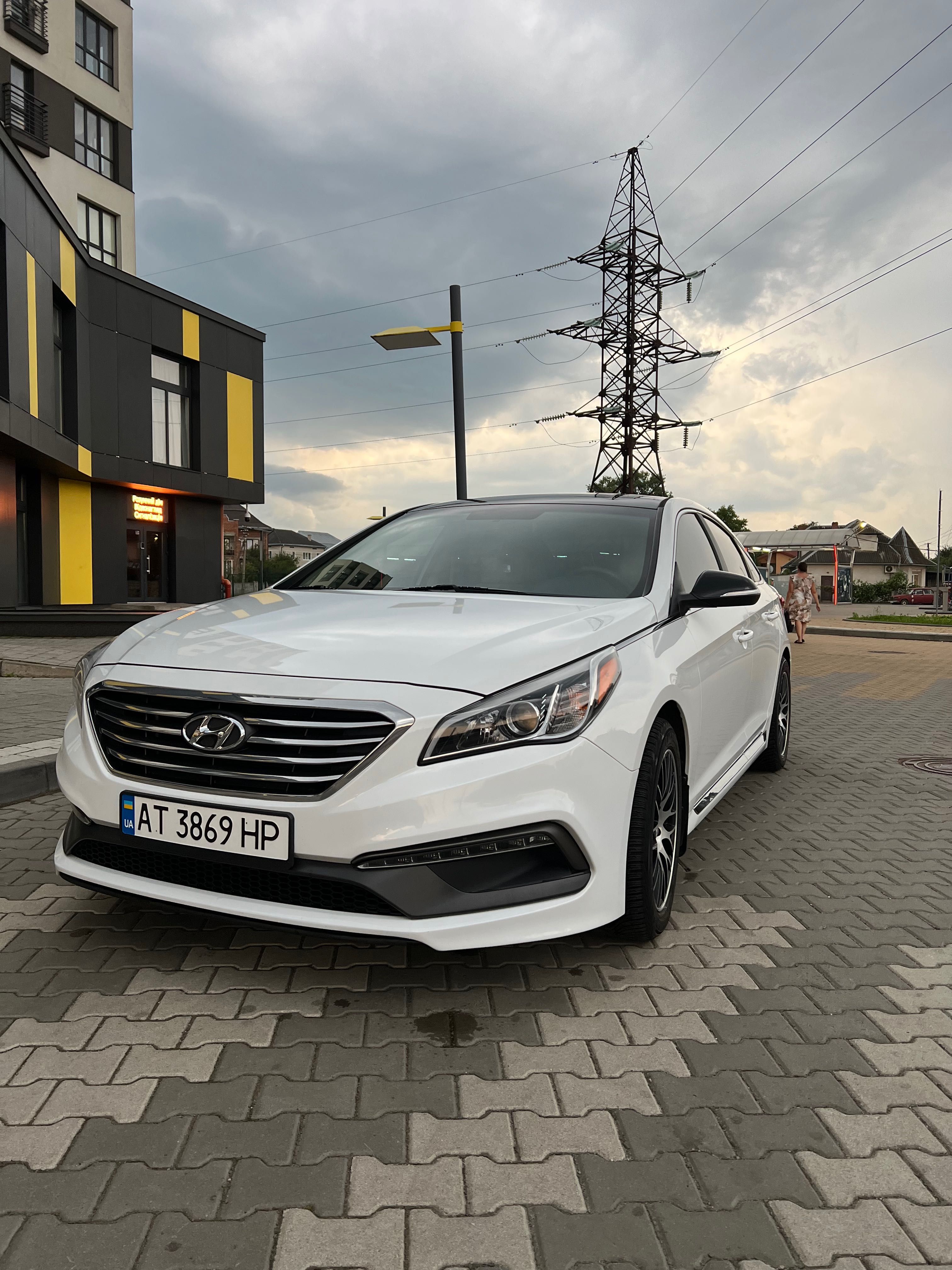 Hyundai sonata sport