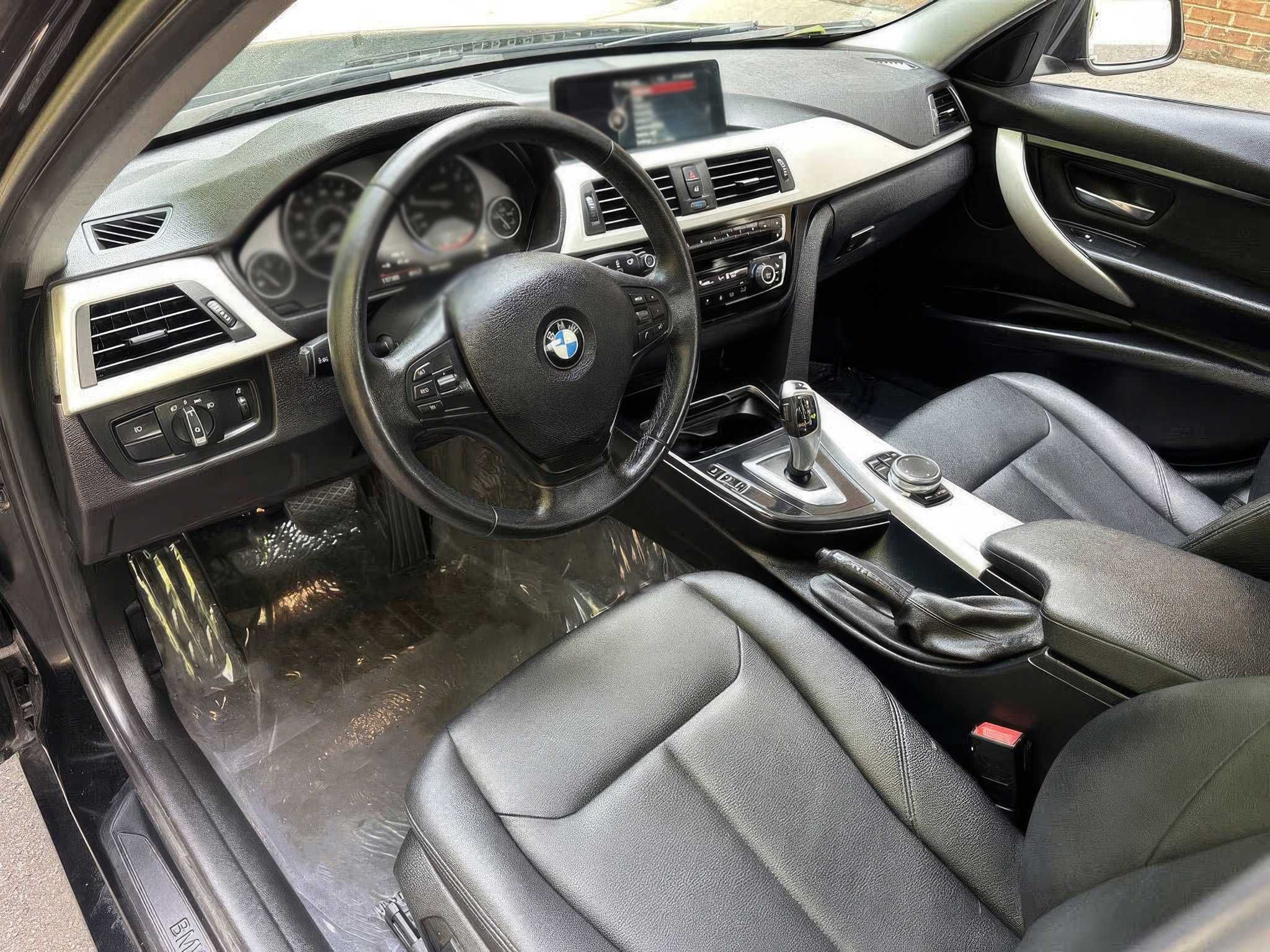 2016 BMW 320i xDrive
