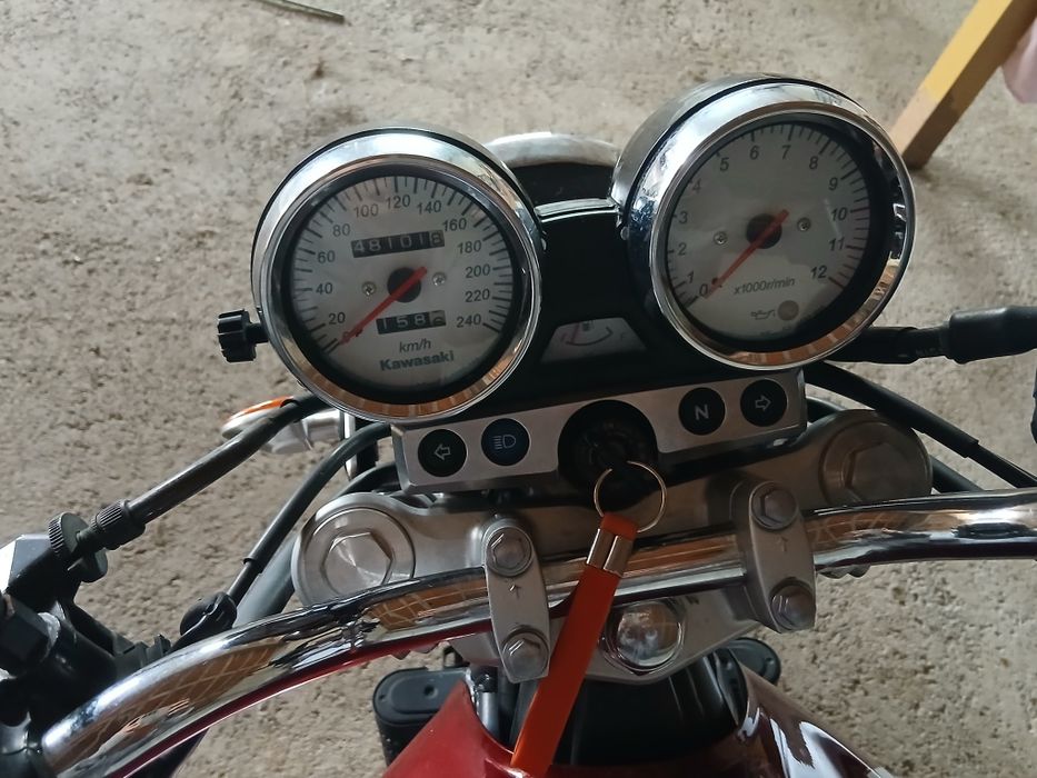 Kawasaki zr7 venda ou troca por mota 25/35kw