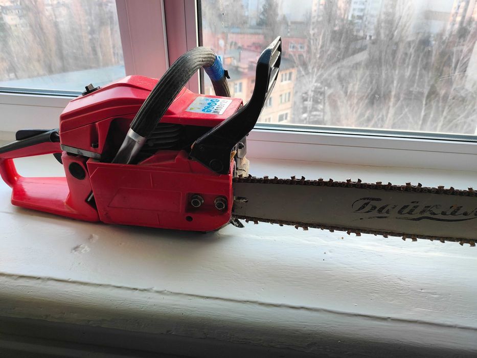 Бензопила Байкал