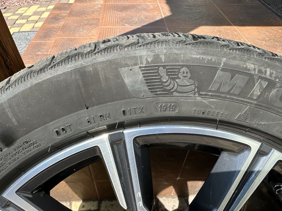 Диски  с резиной зима BMW X5, X6 G05,G06