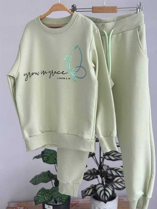 Dres dziewczęcy motyl 158/164