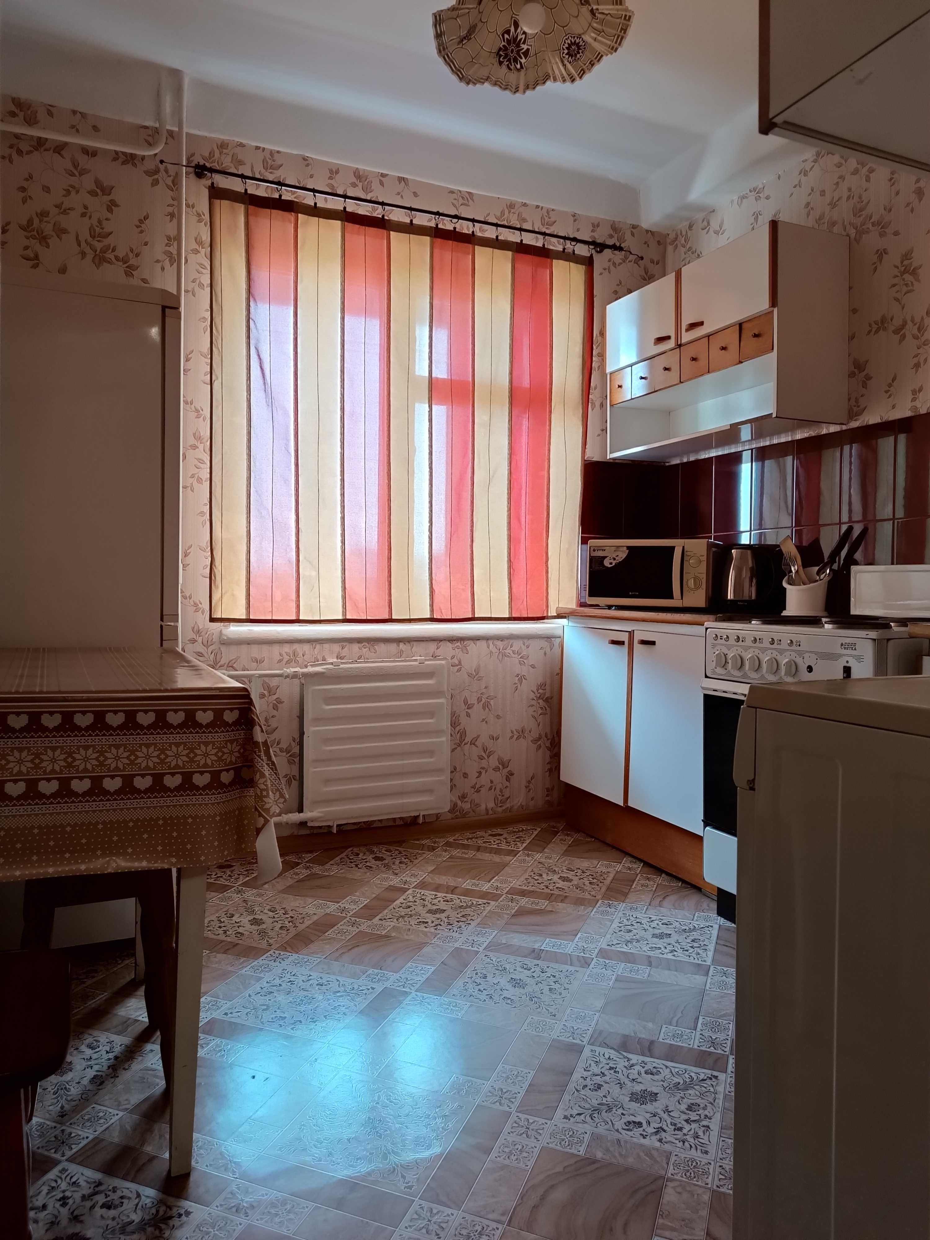 Оболонь.  Героїв Дніпра-1хв.  ТЦ "OASIS" "DreamTown".  Оболонський просп.