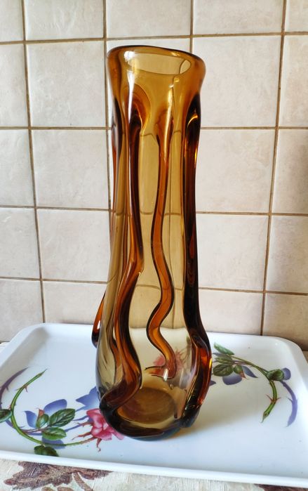 Ваза цветное стекло