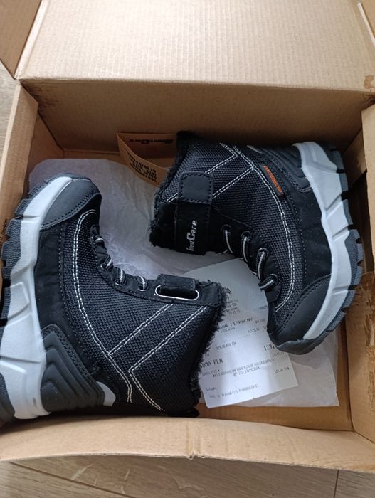 Sprzedam buty zimowe dziecięce r.26