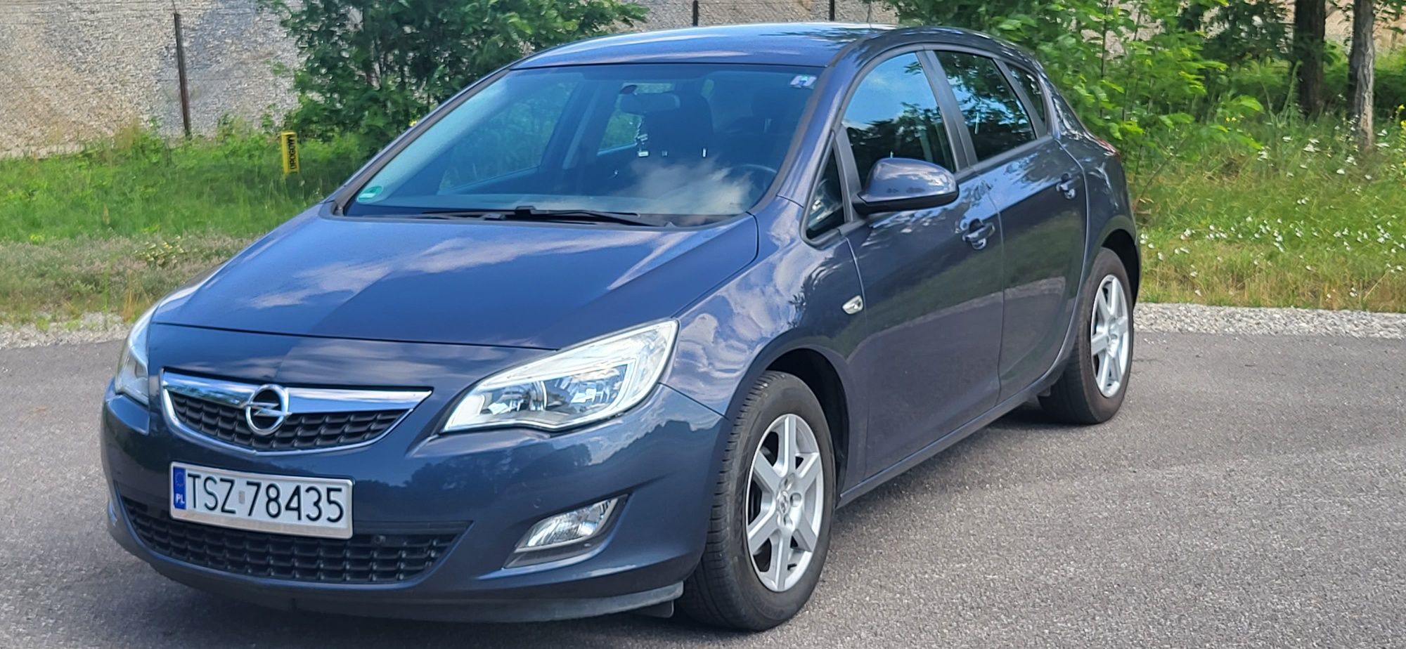 Opel Astra J 1.6 B 115km 2010 R. Super Stan