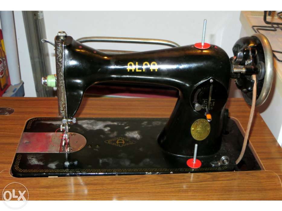 ALFA Máquina de costura antiga