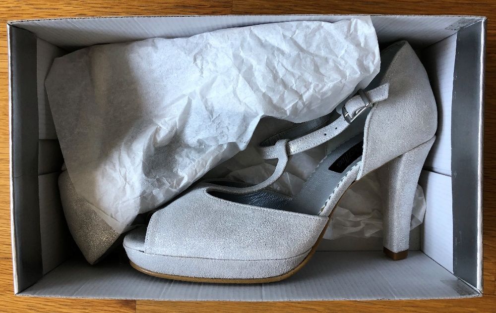 Sapatos Noiva (novos) - Atlier Fátima Alves