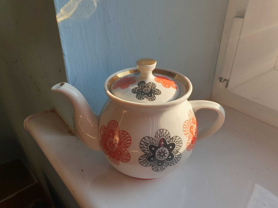 dzbanek do parzenia herbaty, cukiernica, maselniczka, porcelana