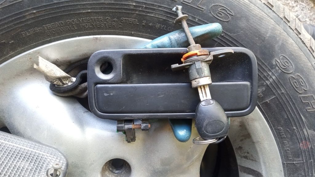 Klucz wkładka klamka Land rover Freelander lift 04 -06rok Europa