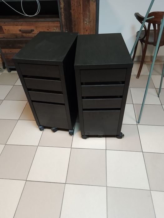 Komoda Micke Ikea