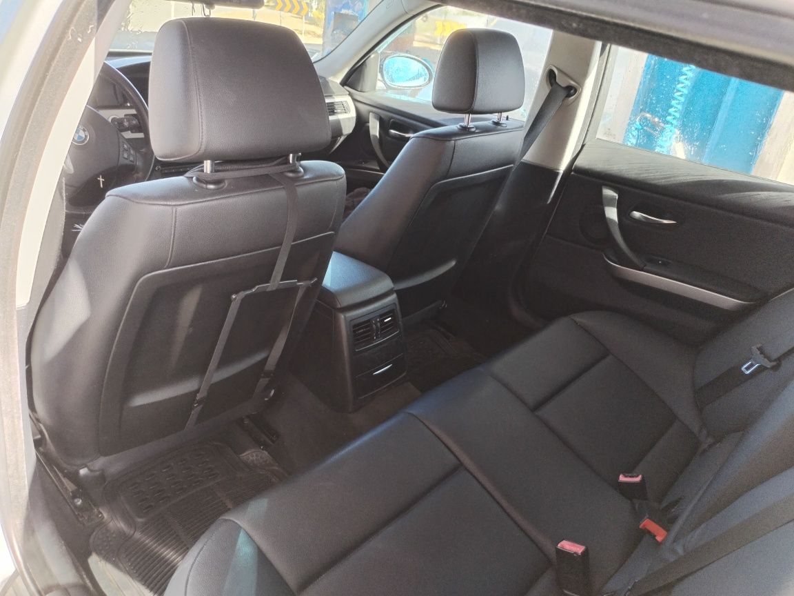 BMW 318d e91 2008