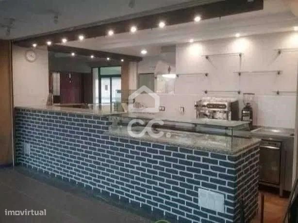 Espaço Comercial Preparado para Café/Snack-Bar, Gandra, Paredes