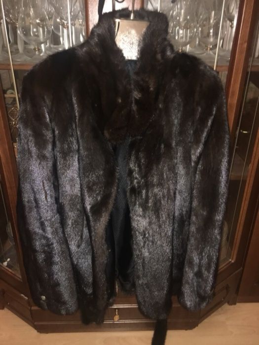 Продам норковую шубу б/у