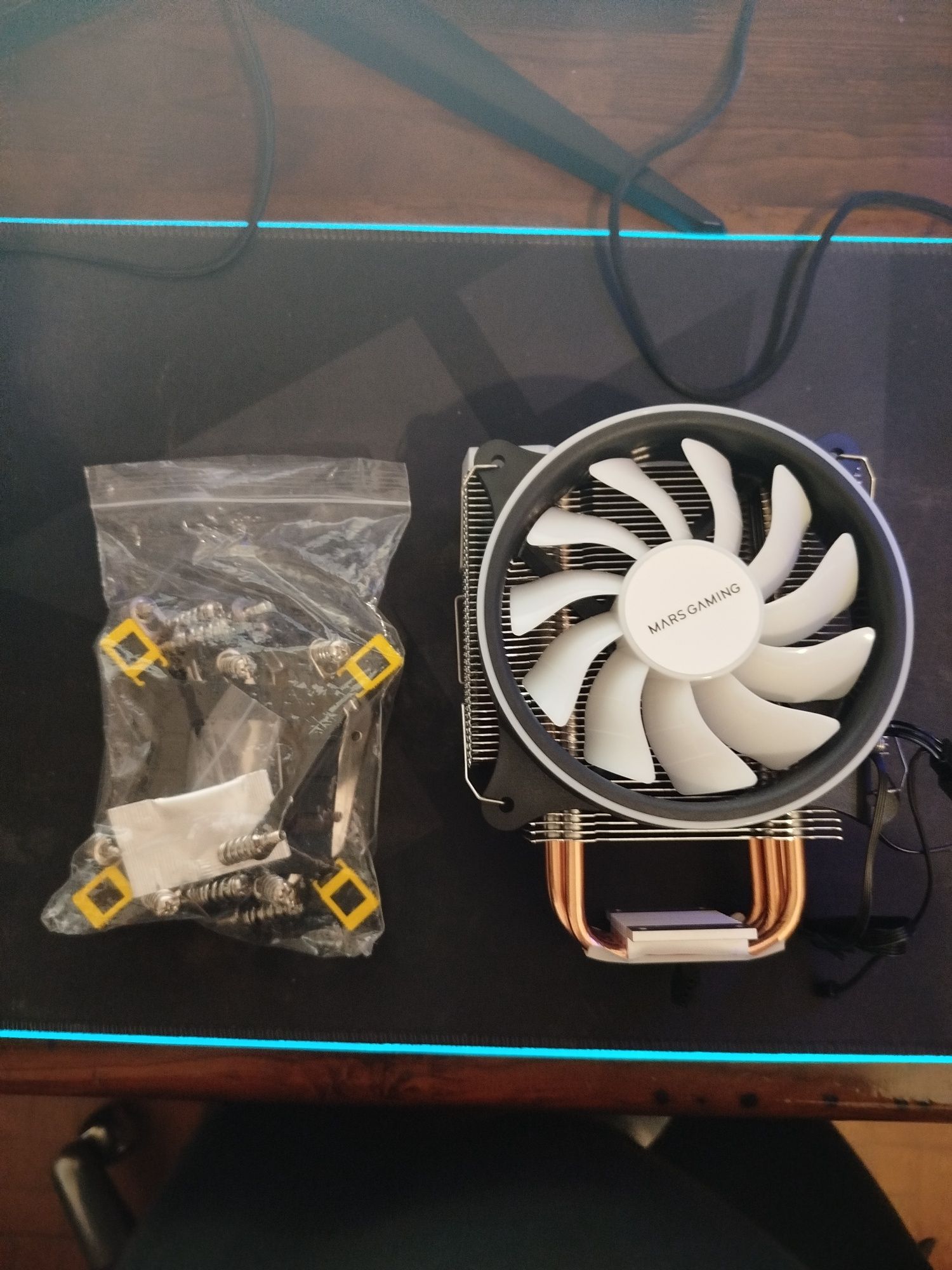 Cooler Mars Gaming MCPUX de alta potência