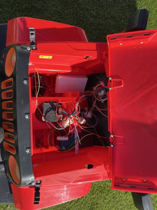 Vendo jipe elétrico para criança