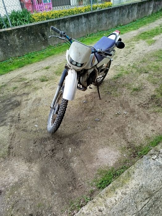 Yamaha DT50 DOC. Único