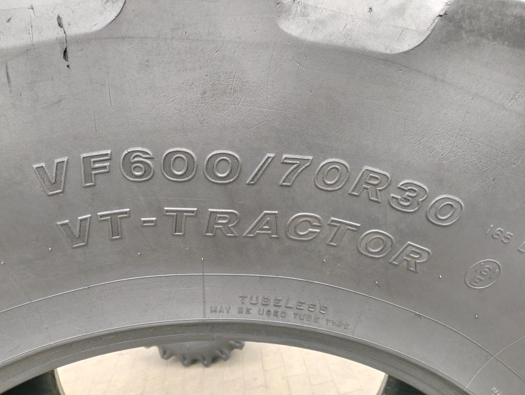 600/70R30 Bridgestone VT-Tractor