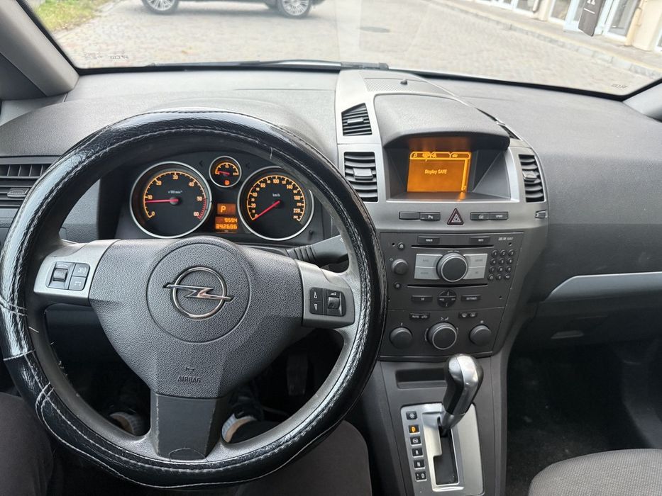 Ipel zafira 1.9 автомат 7-ми мест