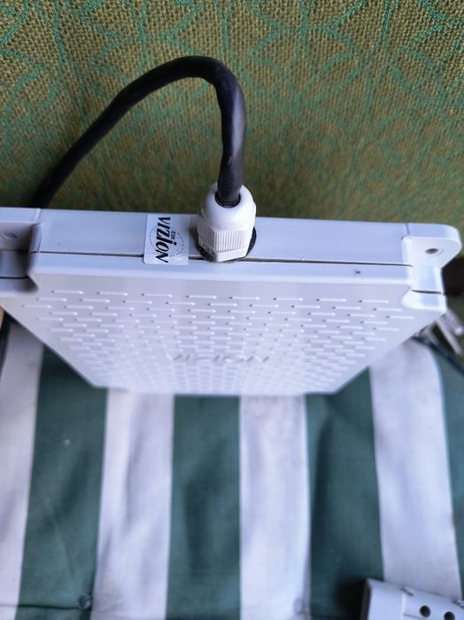 Antena jednopolowa  Vizion