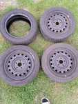Toyota Auris felgi stalowe 5x114,3 ET45 opony 205/55/16 Dębica Frigo