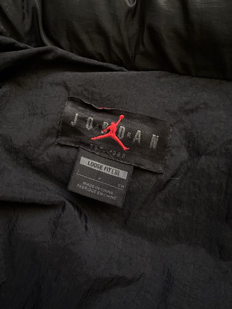 Пуховик Air Jordan + 1 пуховик в подарунок