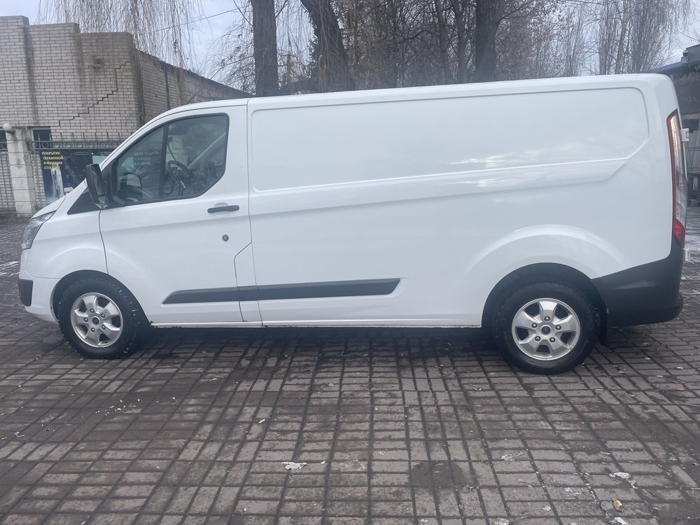 Ford transit custom