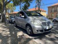 Mercedes-Benz A150 poucos kms!