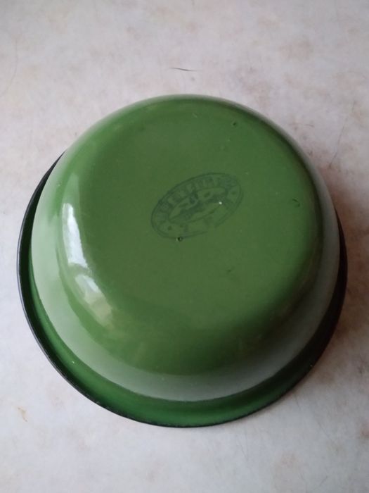 Миски эмалированные