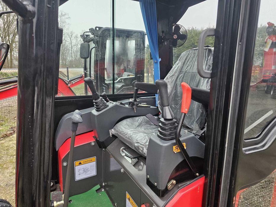 Koparka Hornet HE18 silnik Kubota 1800 kg  gwarancja dostępna od ręki