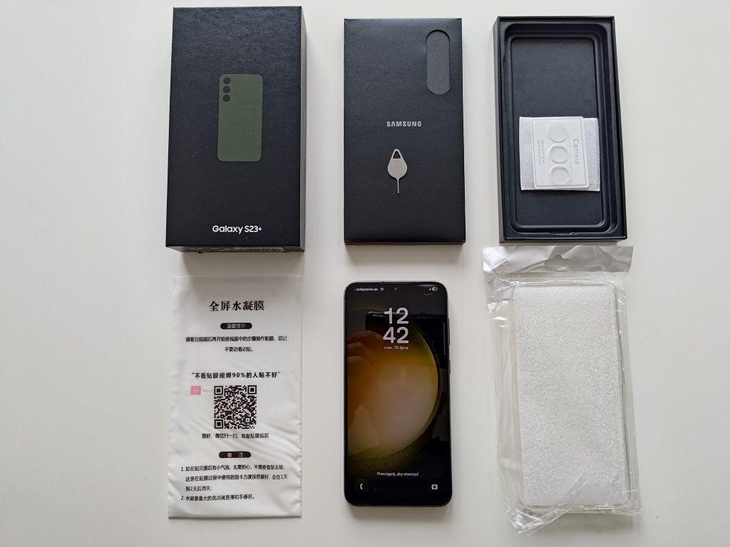 SAMSUNG Galaxy S23+ 5G 8/512GB 6.6" 120 Hz SM-S916 + akcesoria