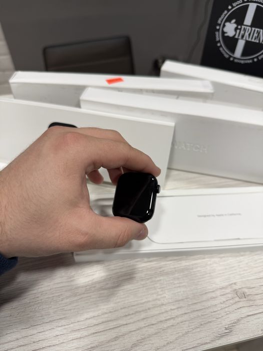 New open/box apple watch 10 series 42mm jet black,