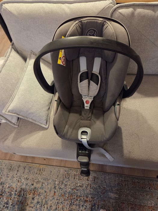 Cybex Cloud T i-Size + baza 360 (0-13 kg / 45-87 cm) stan bardzo dobry