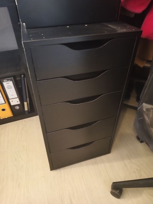 Secretaria com módulo de gavetas